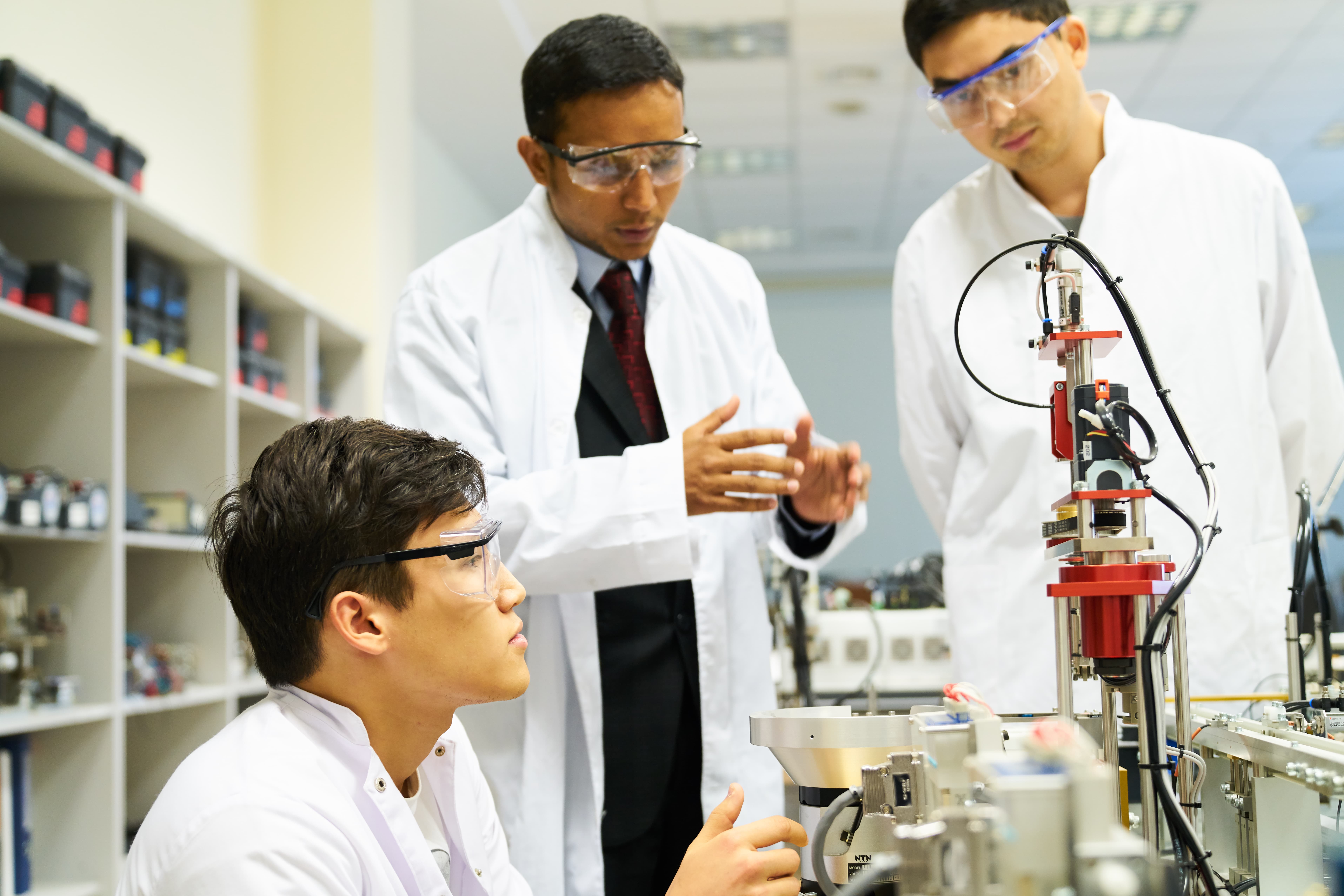 Электротехника және компьютерлік инженерия, магистратура