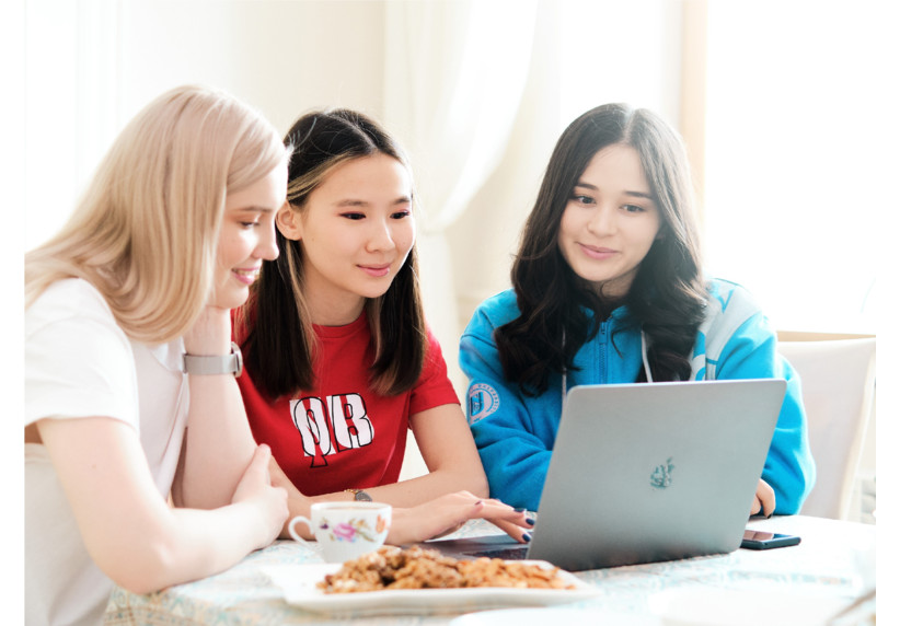 Online application for the NU Undergraduate Program with the start of the study in the Mid-year on a fee-paying basis for the 2023-2024 academic year is open now!