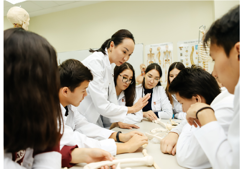 Открыт прием онлайн заявок на программы Резидентуры Назарбаев Университета на 2025-2026 учебный год!