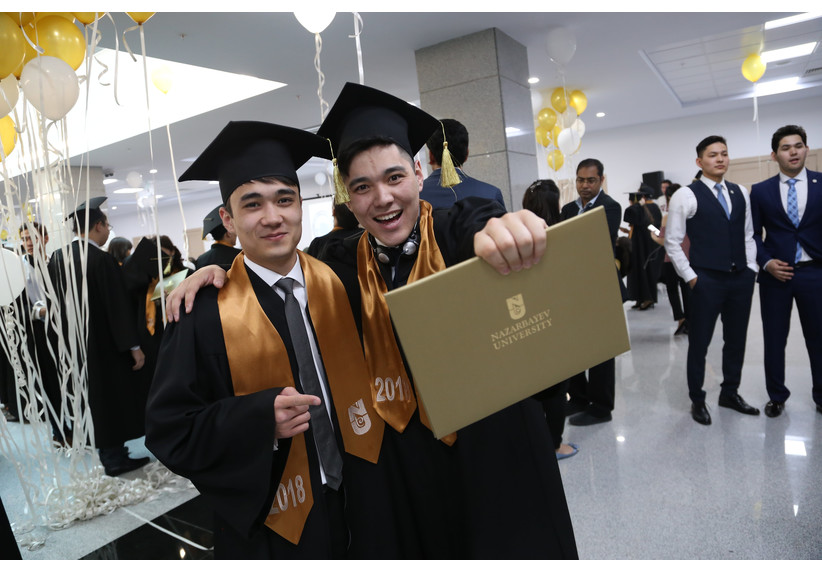 Online registration for the Foundation on a fee-paying basis for the 2020-2021 academic year is open now!