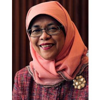 Халима Якоб