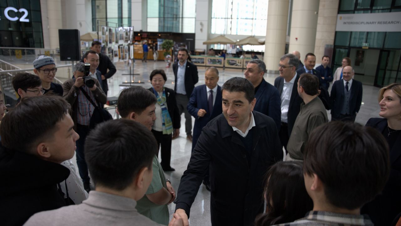 Председатель Парламента Грузии Шалва Папуашвили посетил NU