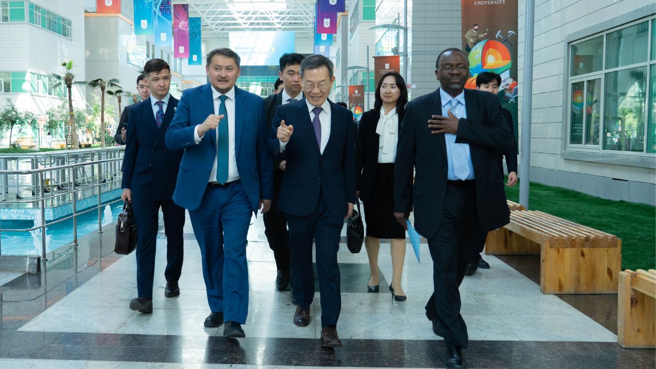 NU-да Қазақстан-Корея ғылыми-техникалық ынтымақтастықты нығайту мәселелері талқыланды