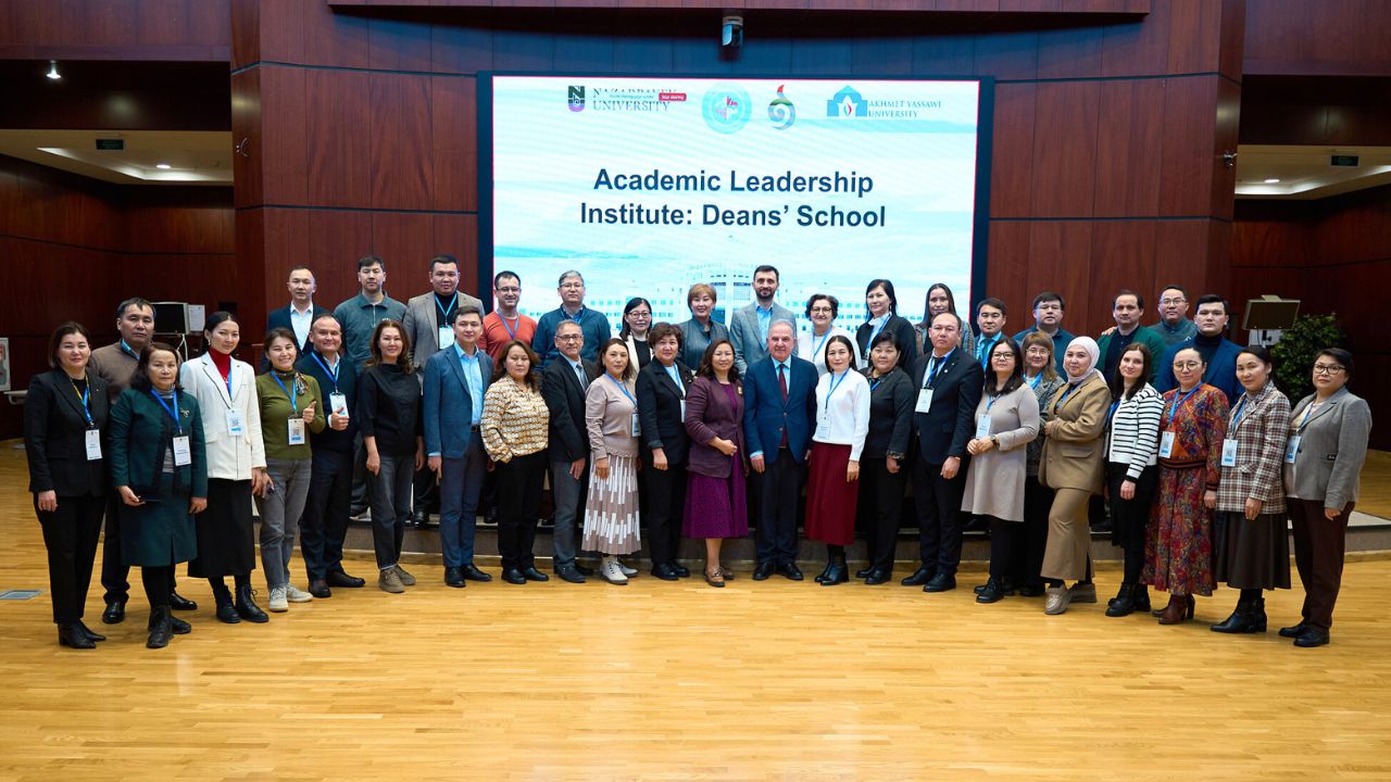 Декандар мектебі: Министр Саясат Нұрбек білім саласындағы өзгерістер туралы айтты