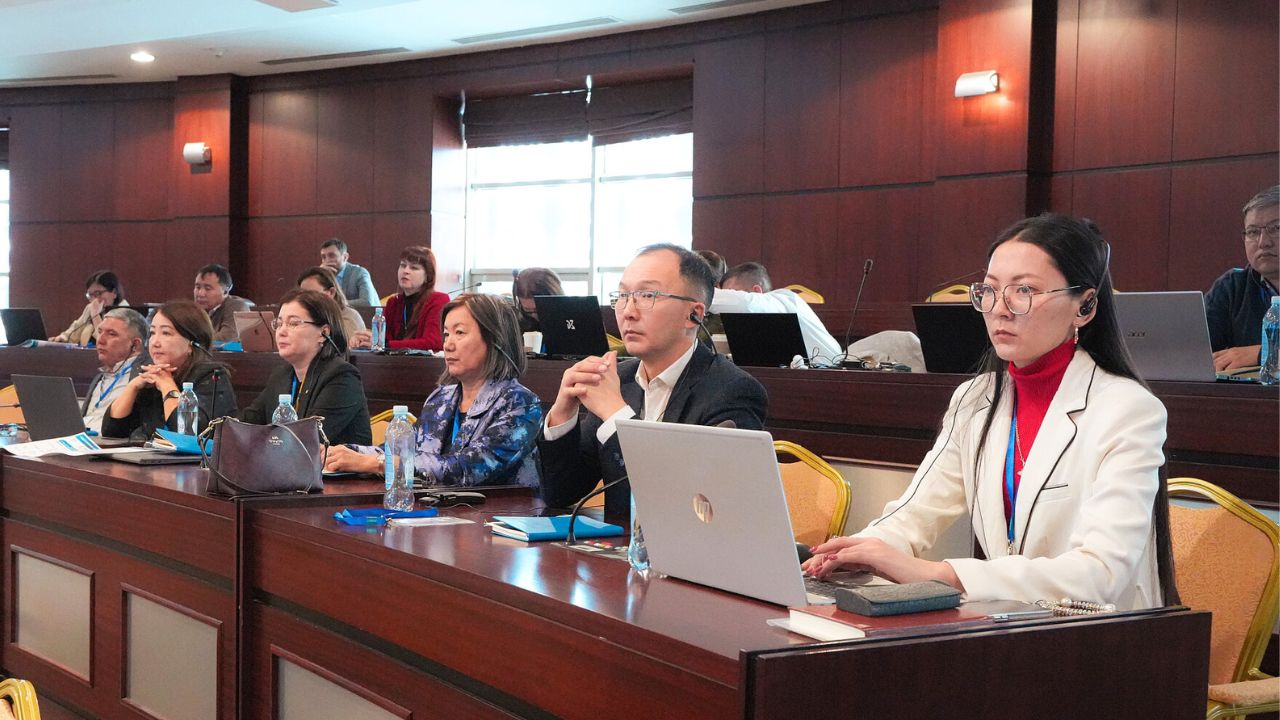 Декандар мектебі: Министр Саясат Нұрбек білім саласындағы өзгерістер туралы айтты