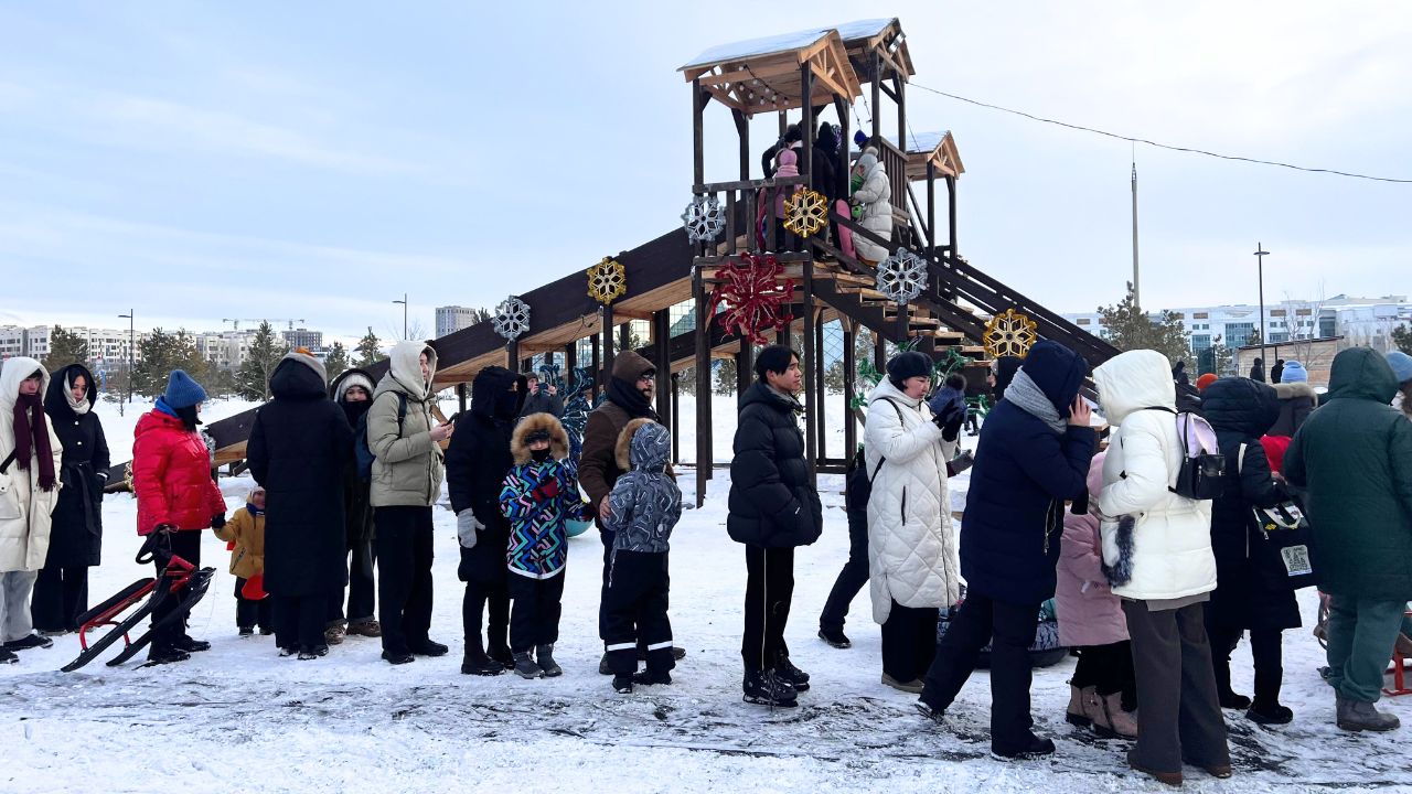 Nazarbayev University қала тұрғындарына қолдануға қысқы саябақ ашты