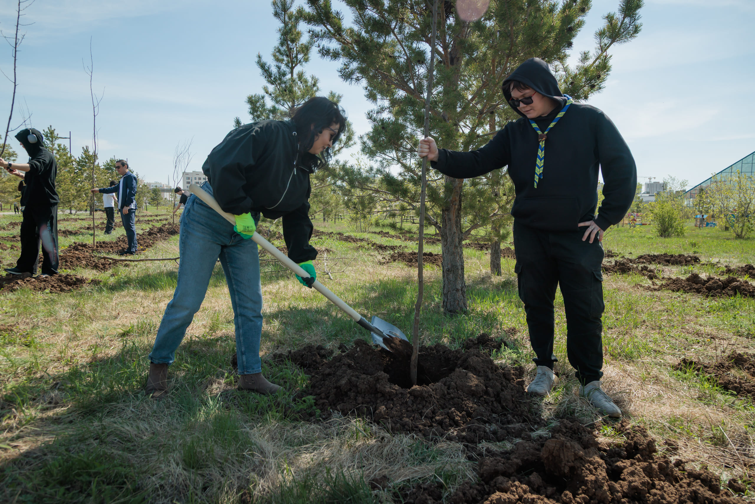 NU «Таза Қазақстан» акциясы аясында Clean Up Day өткізді