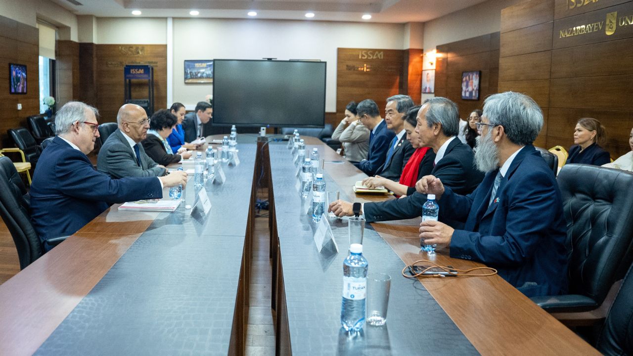 NU және GX Foundation ынтымақтастық туралы меморандумға қол қойды