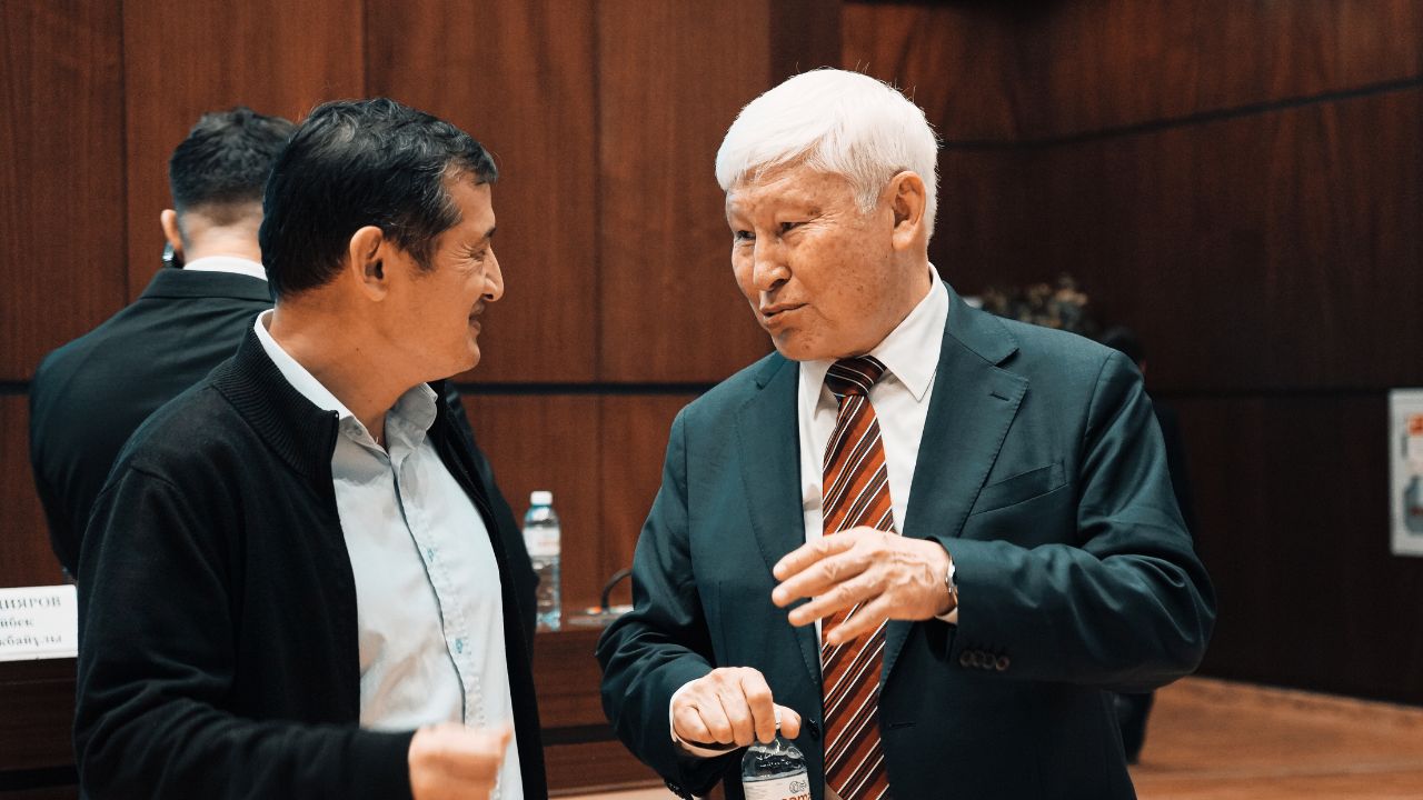 Ғылыми диаспора және Қазақстанның дамуы: бұл тақырып NU-де талқыланды