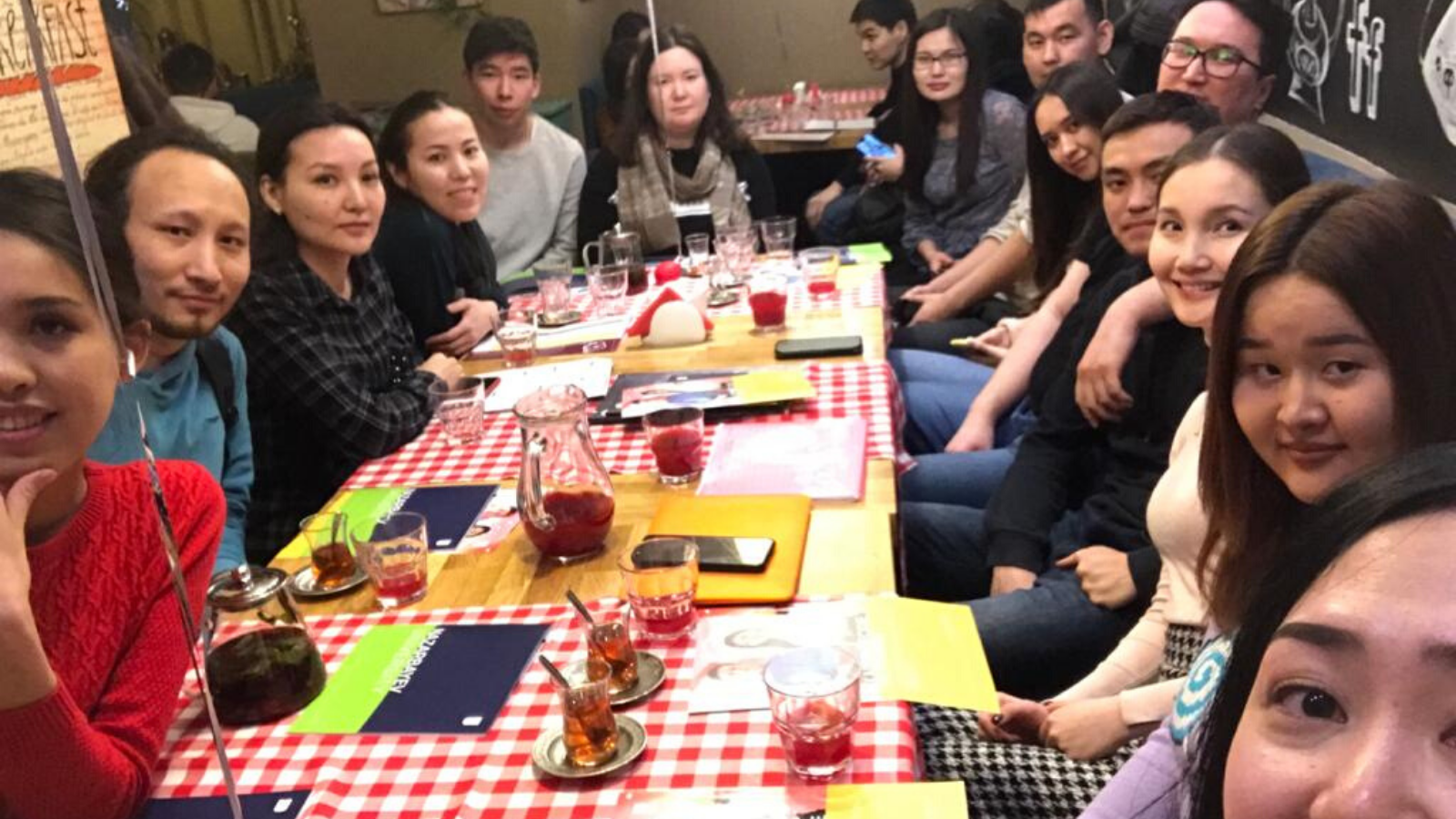 Выездные неформальные информационные сессии в городах Казахстана