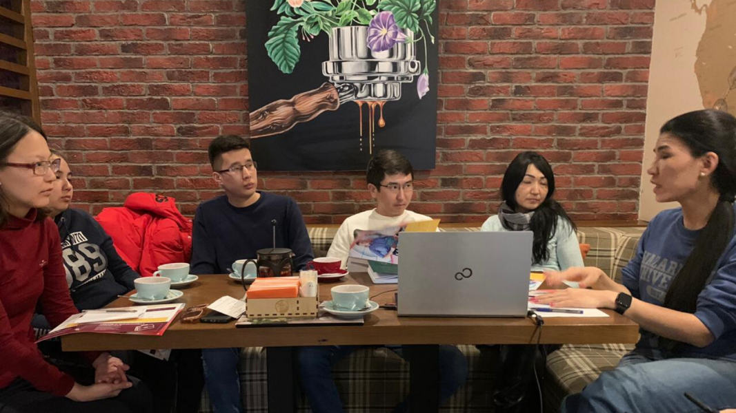 Выездные неформальные информационные сессии в городах Казахстана